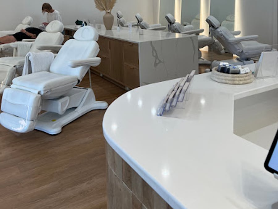 Lumi Skin Bar + Aesthetics