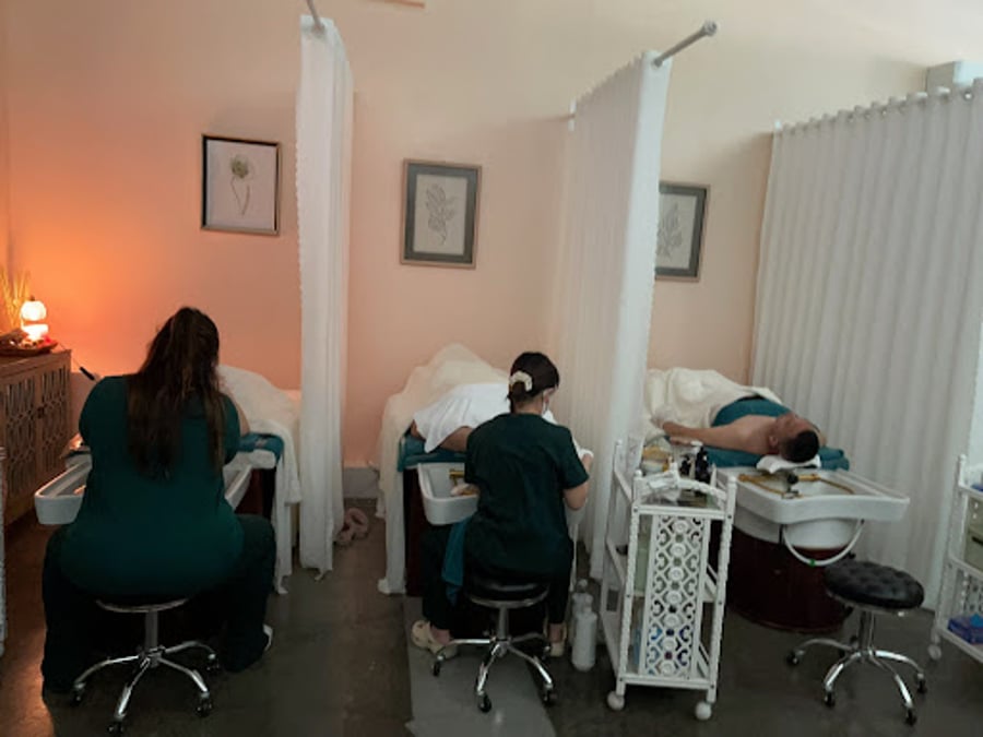 Enchanted Beauty Lounge