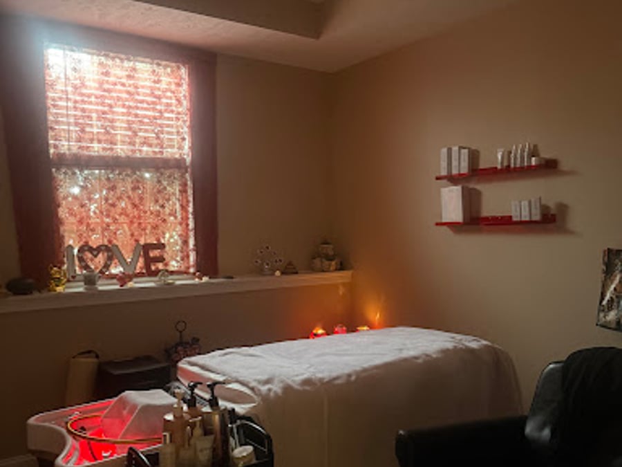 Unwind Head Spa & Salon, LLC