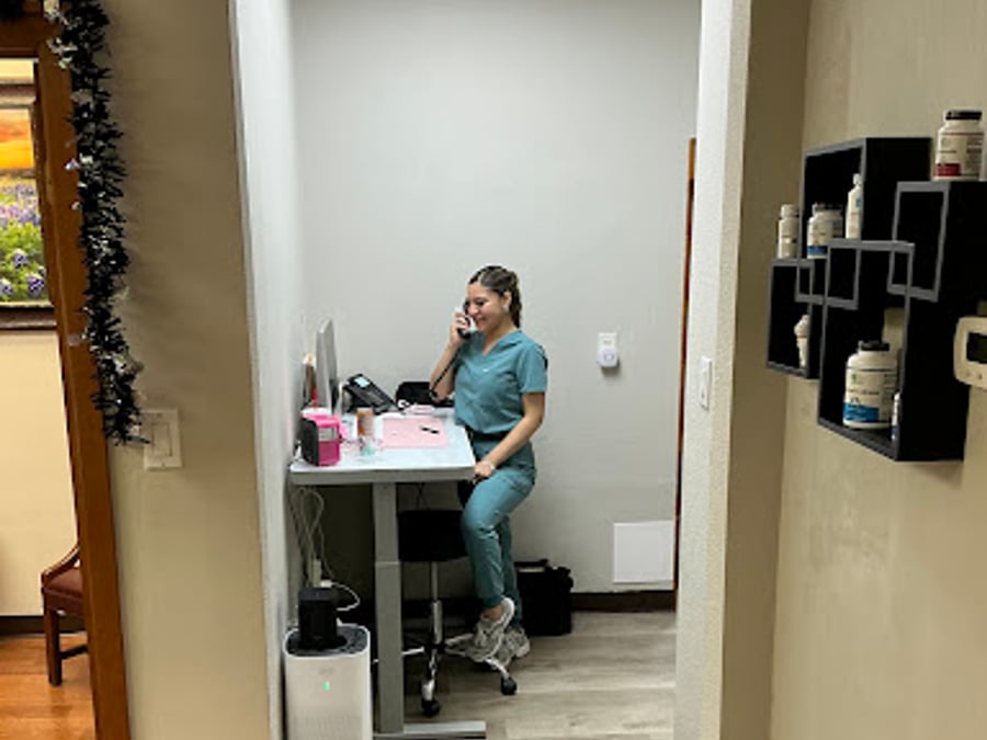 Lone Star Center for Health and Wellness