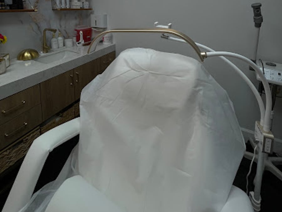 Alimenti Aesthetics | Korean Facial & Skin Care | Scar & Stretch Mark Treatments