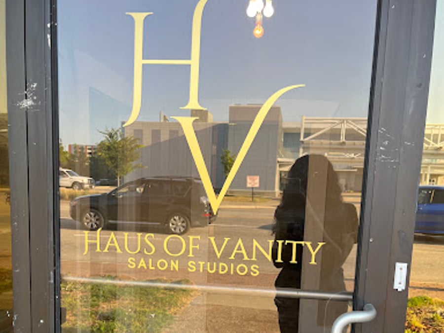 The Vanity Room Skin Studio