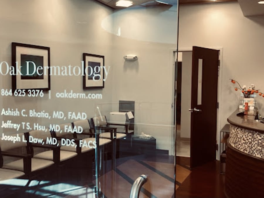 Oak Dermatology