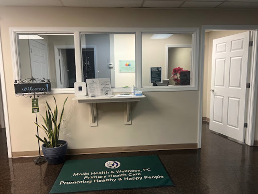 Molèt Health and Wellness