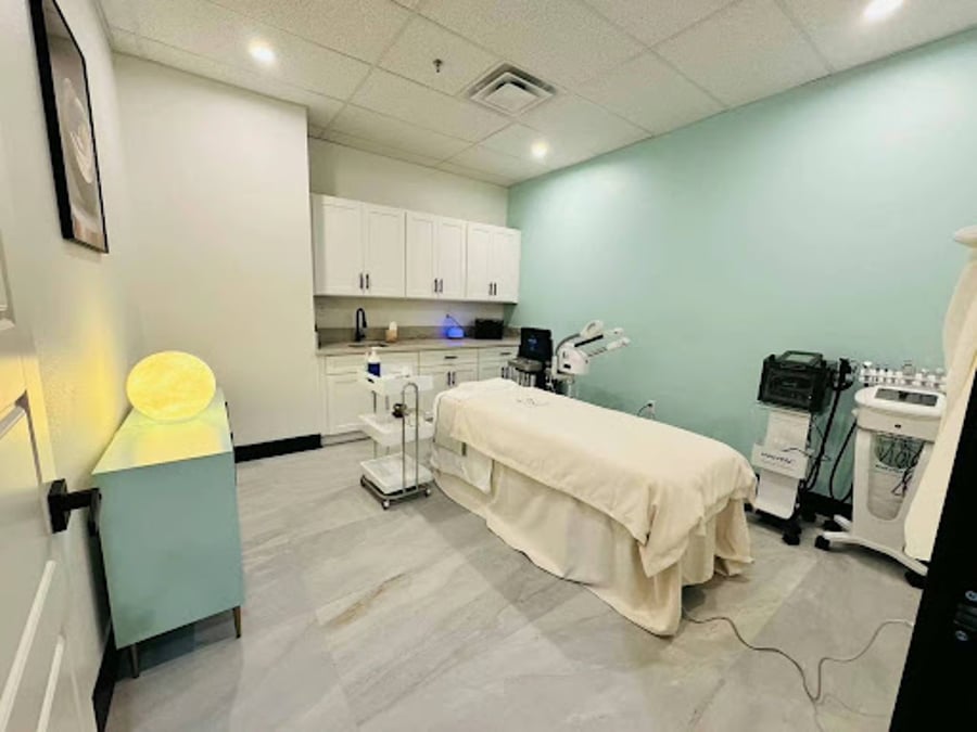 Vivara Med Spa & Clinic