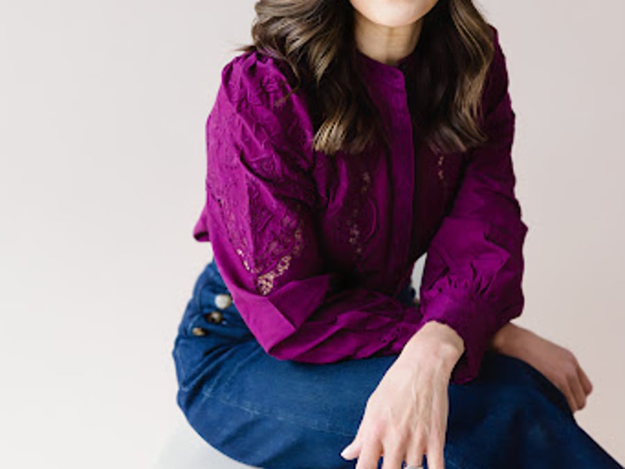 Dr. Christine Maren