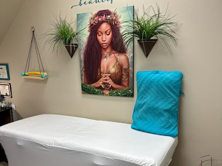 Divine Spine & Wellness