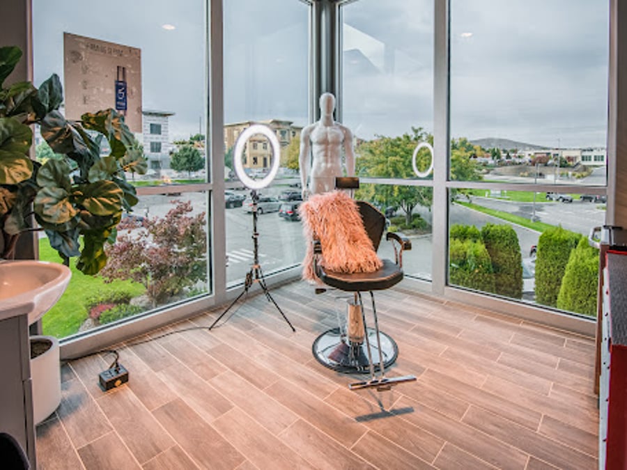 Lip·ology MedSpa