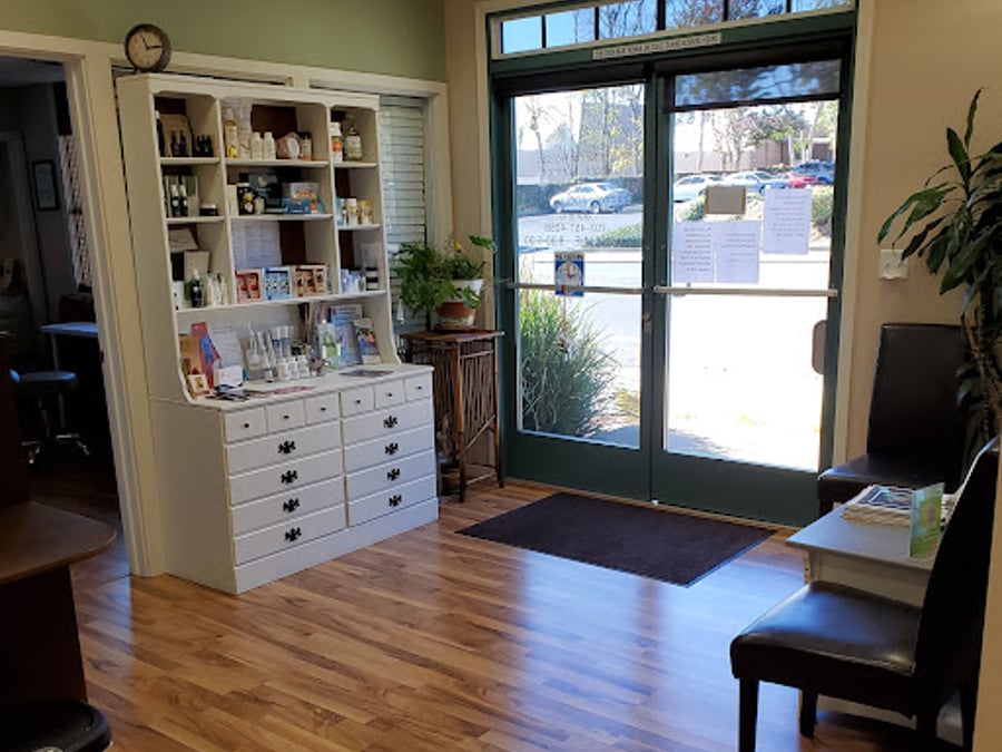 Center for Holistic Health & Nutrition