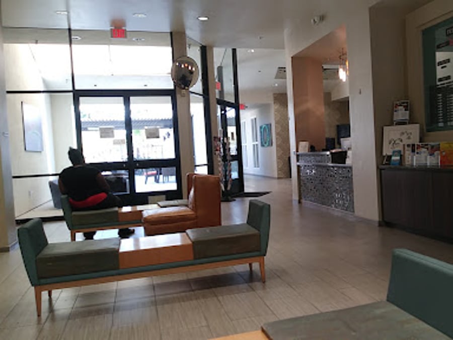 La Quinta Center