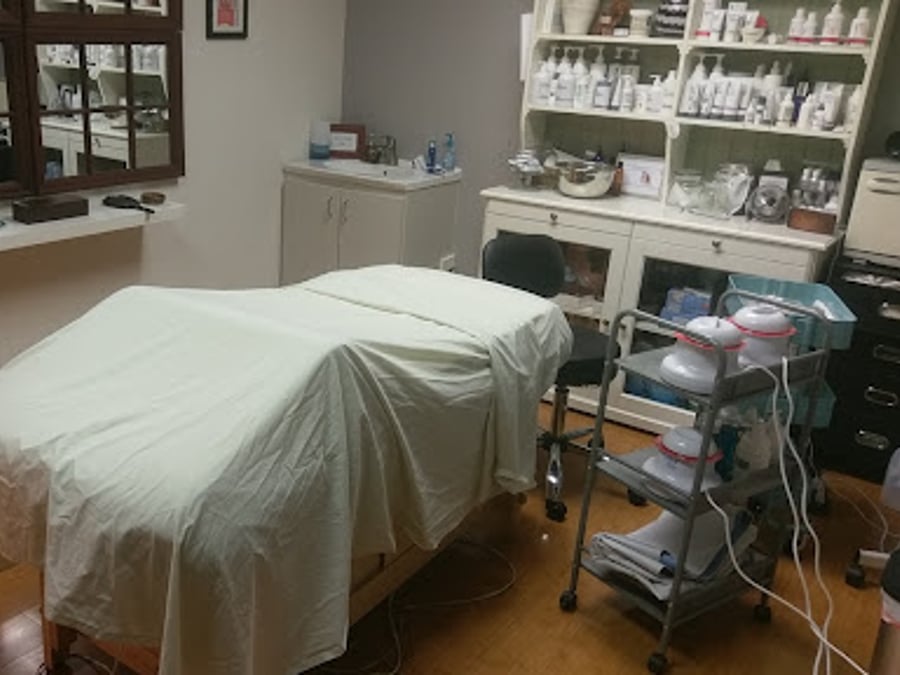 Manette Day Spa