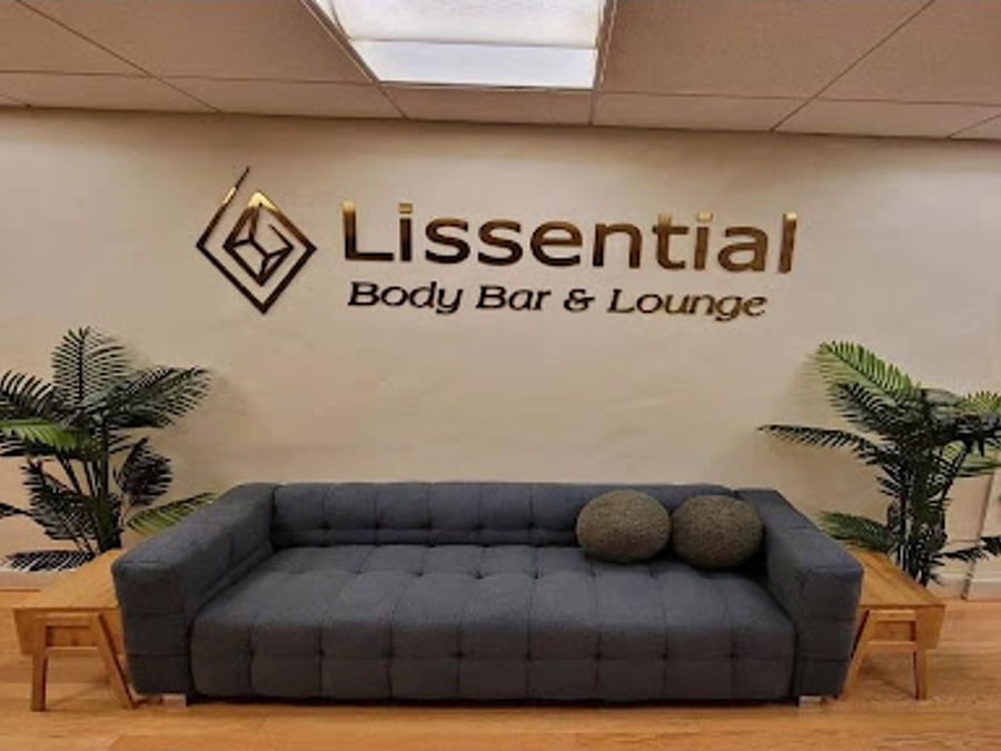 Lissential Body Bar & Lounge