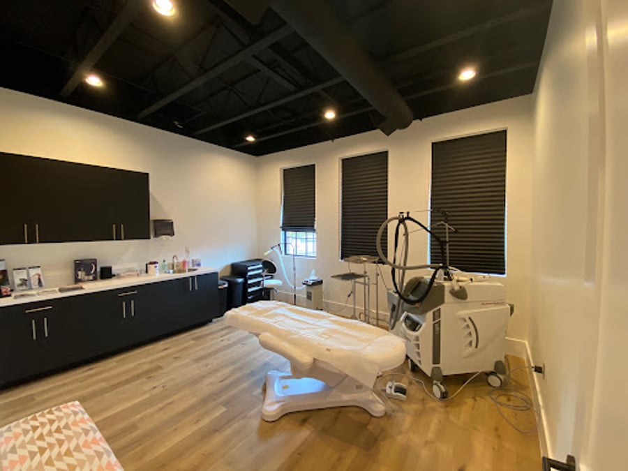 Femme Moderne Center for Aesthetics