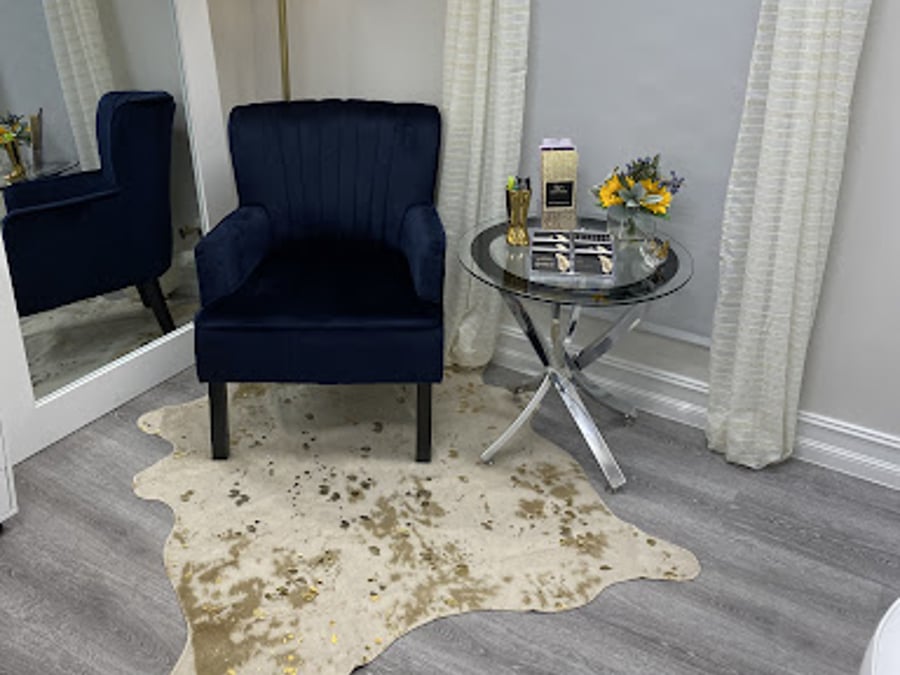 Dee's Laser & Medspa
