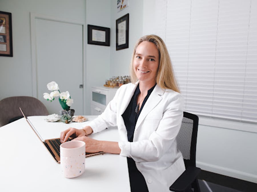 Integrative Women's Health SF