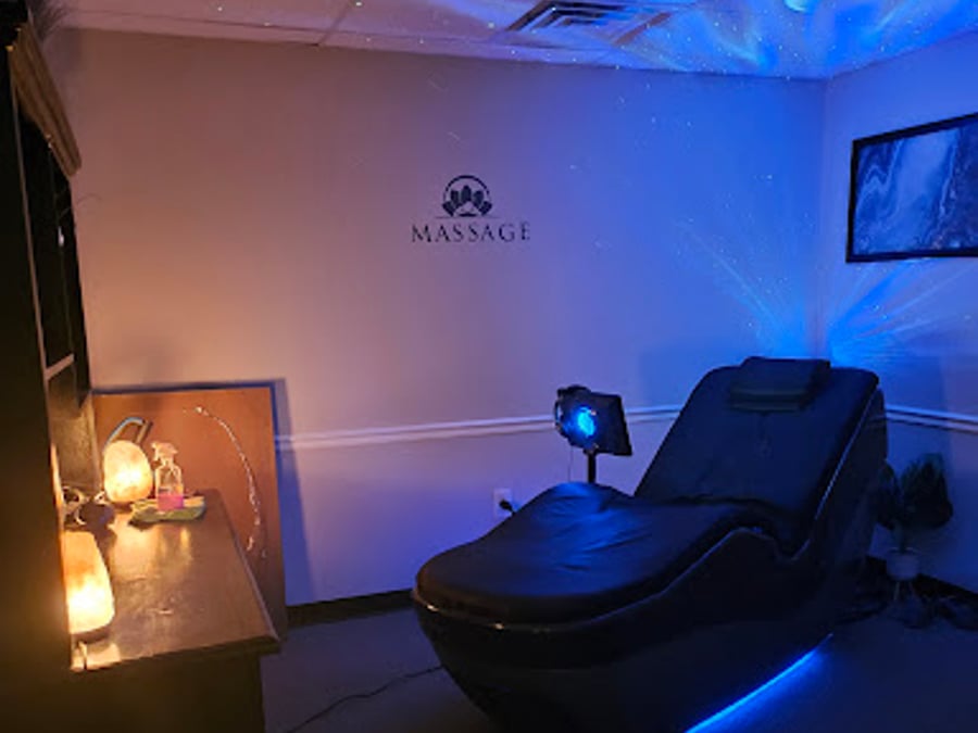 Shvaas Spa Salt Cave & Float Therapy