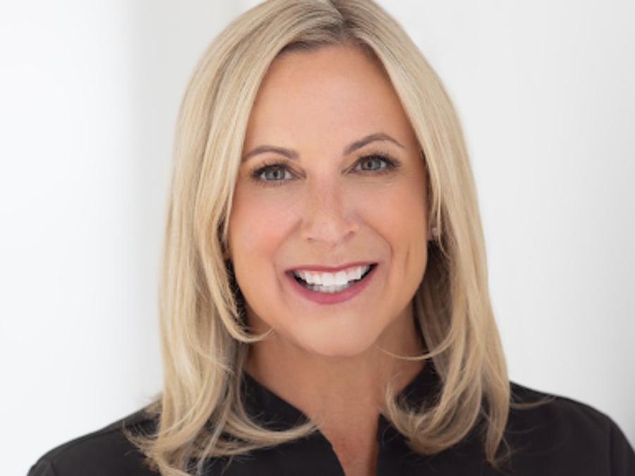 DR. REVIVAJENNZ MEDICAL AESTHETICS