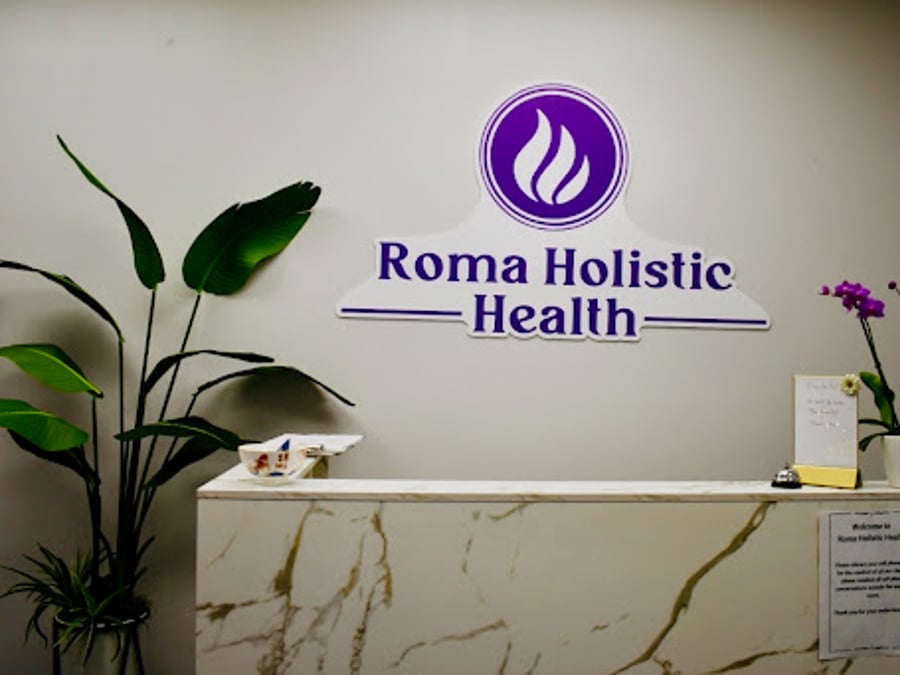 Roma Holistic Health