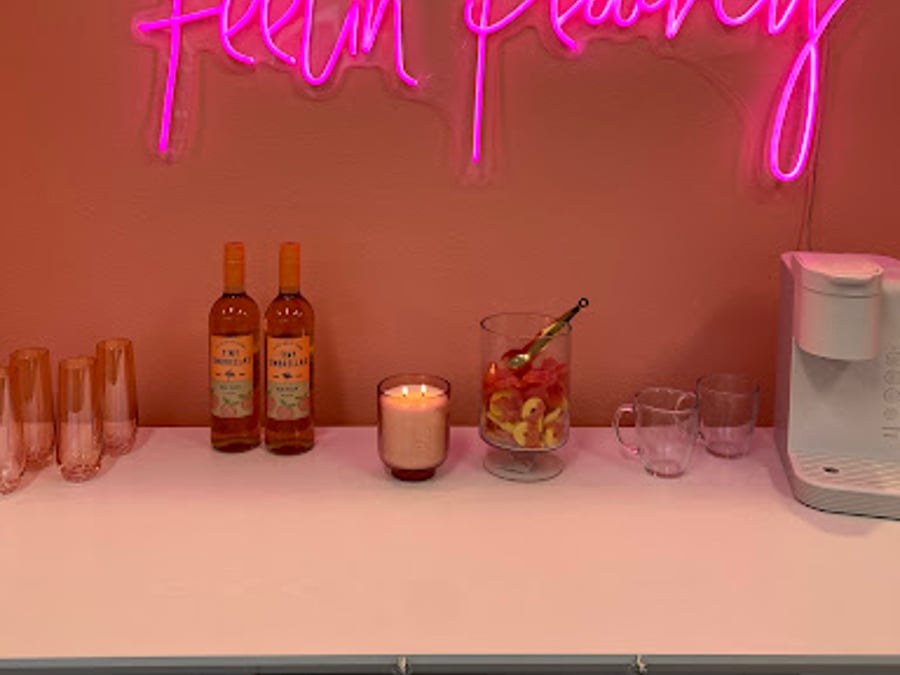 Peach Posh Aesthetics Silverdale