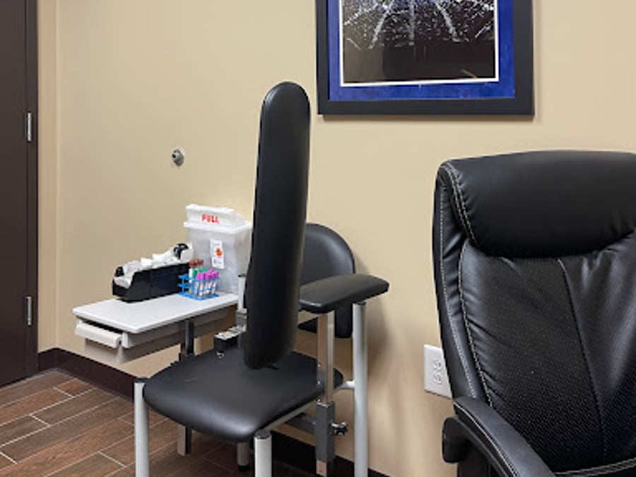 Low T Center Murfreesboro | Men's Health & TRT Clinic
