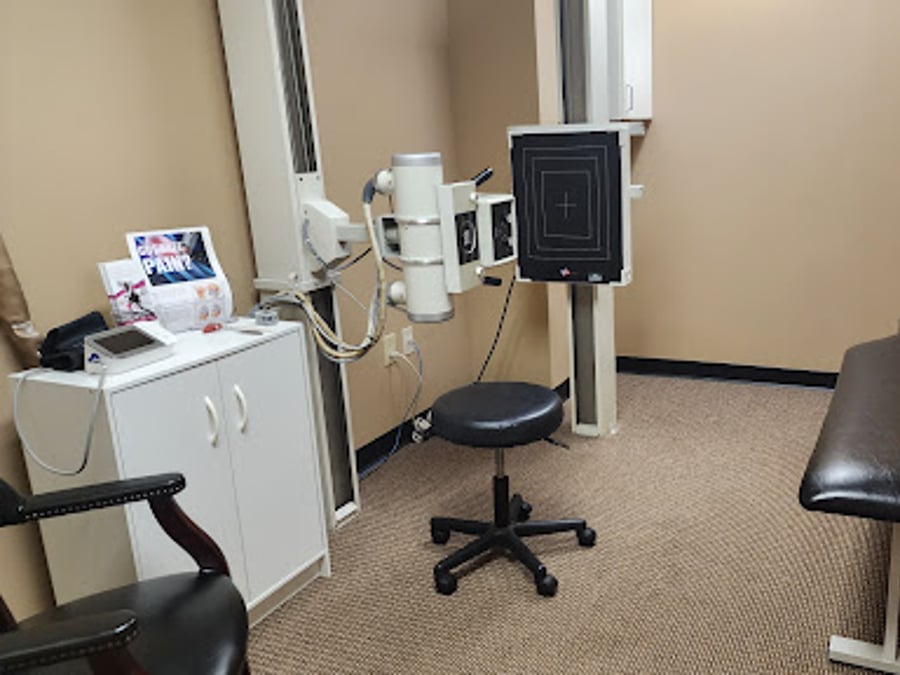 AHS Medical & Chiropractic