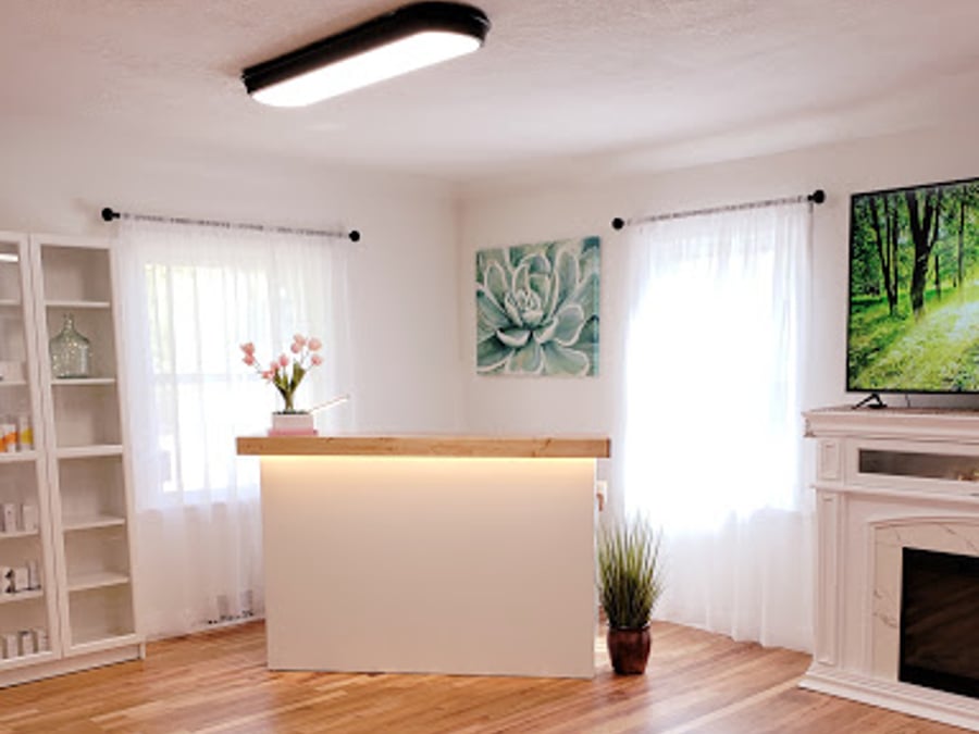 Five Berry Beauty, Esthetics with Julie