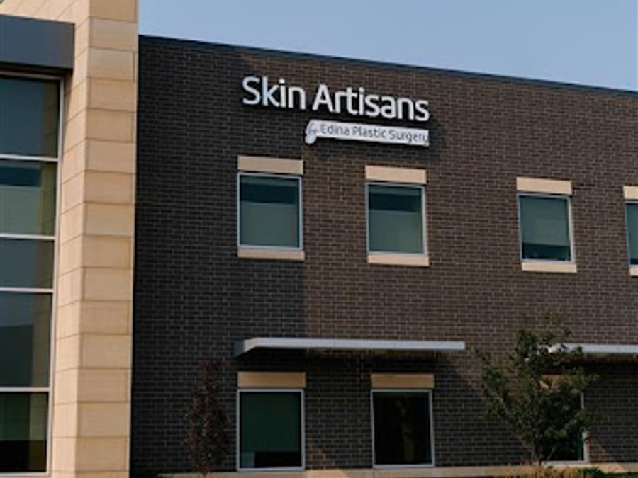 Skin Artisans - Woodbury