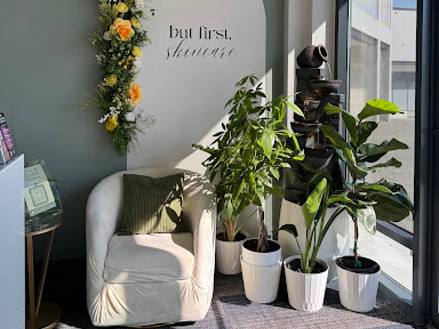 LaVie Skinthetics Wellness Spa