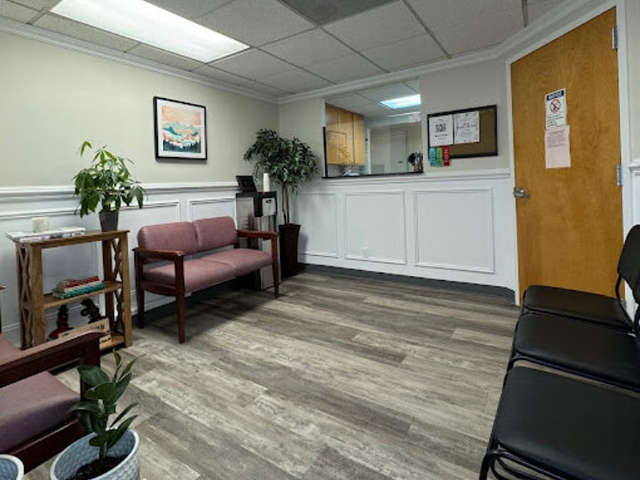 The Institute for Weight Management & Wellness