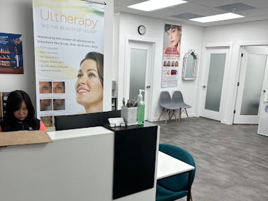 Double J Medical Aesthetics and Hair Clinic