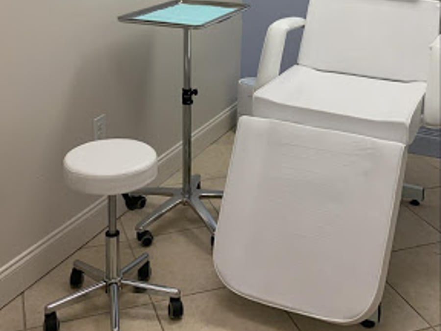 Purus Aesthetics & Wellness