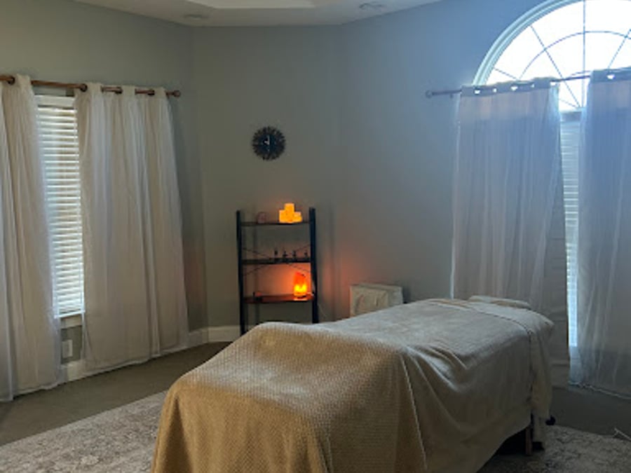 AURA Holistic Massage Therapy
