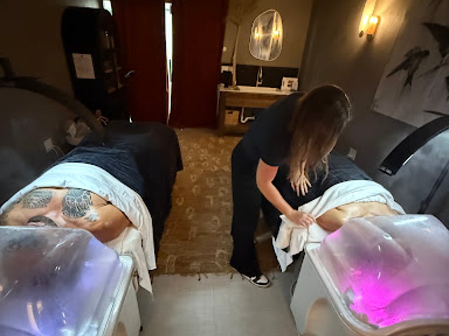 5 Birds Spa