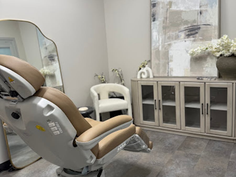 The Natural Aesthetic and Wellness Center