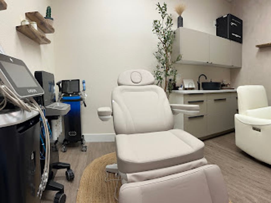 Oak & Stone Wellness and Med Spa
