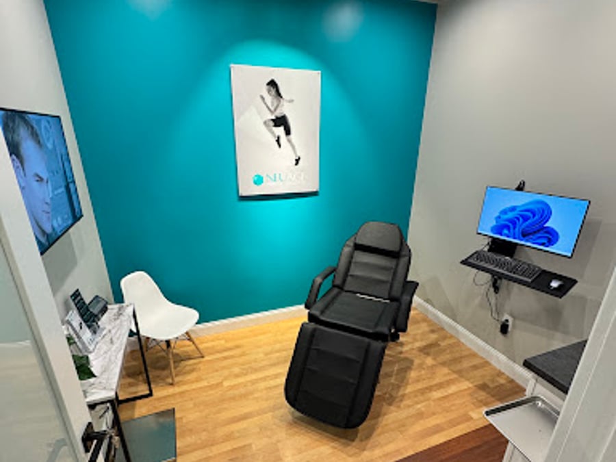 Neuage Health + Wellness-Des Peres